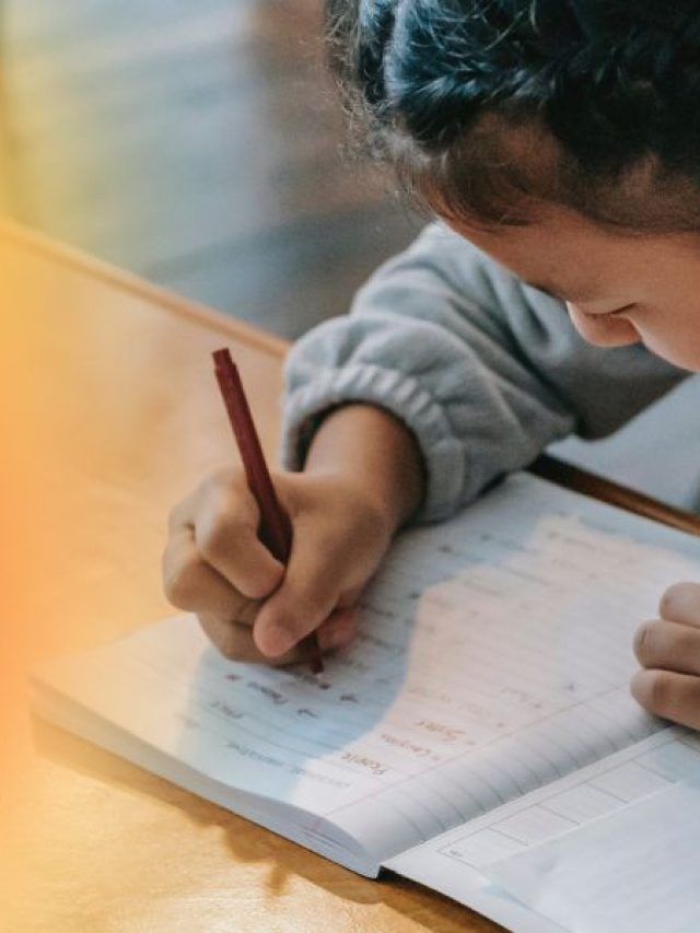 How to Keep Your Children Entertained During the Festive Break